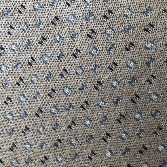 Vintage Beige Grandpa Sweater Vest Made in Canada - Picture 4 of 8